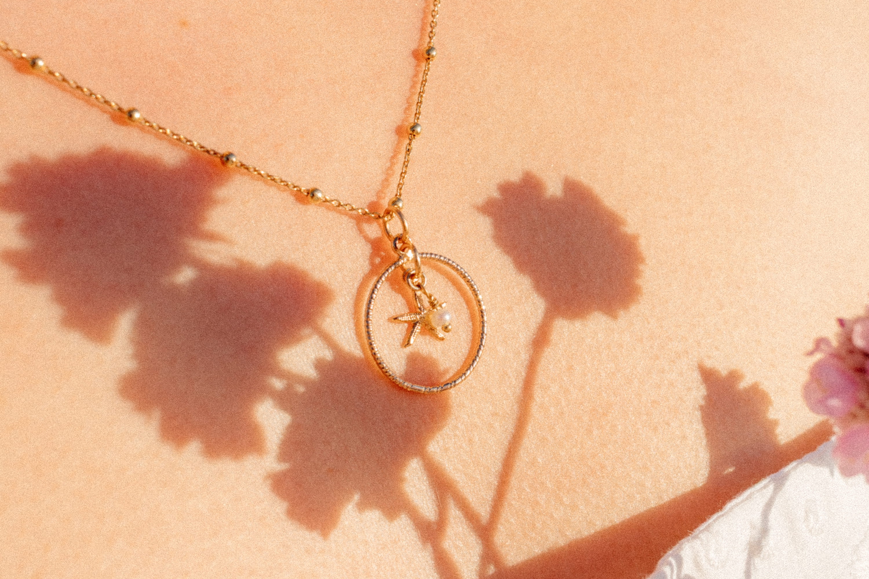 Maristelliana charm