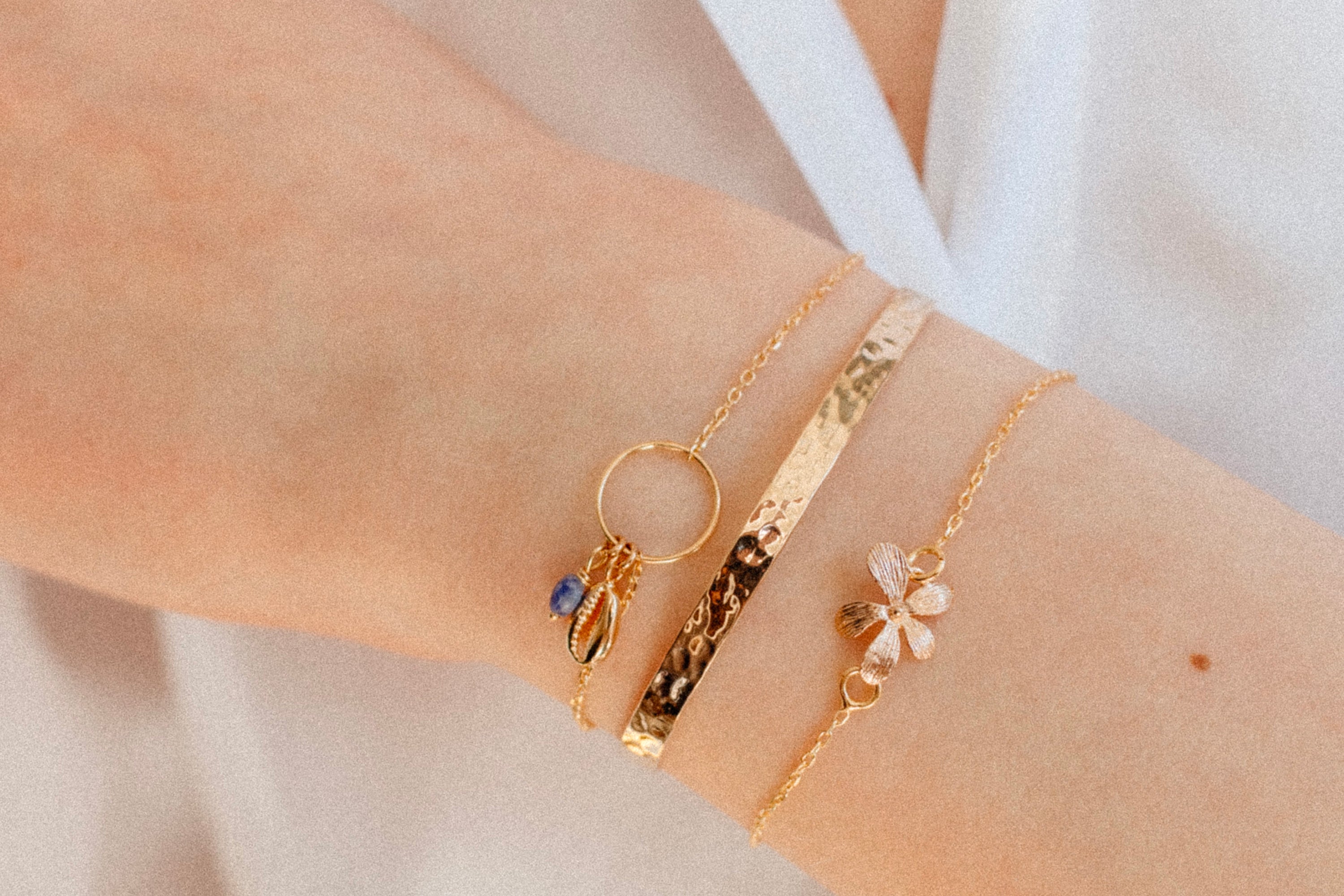 Fleur charm
