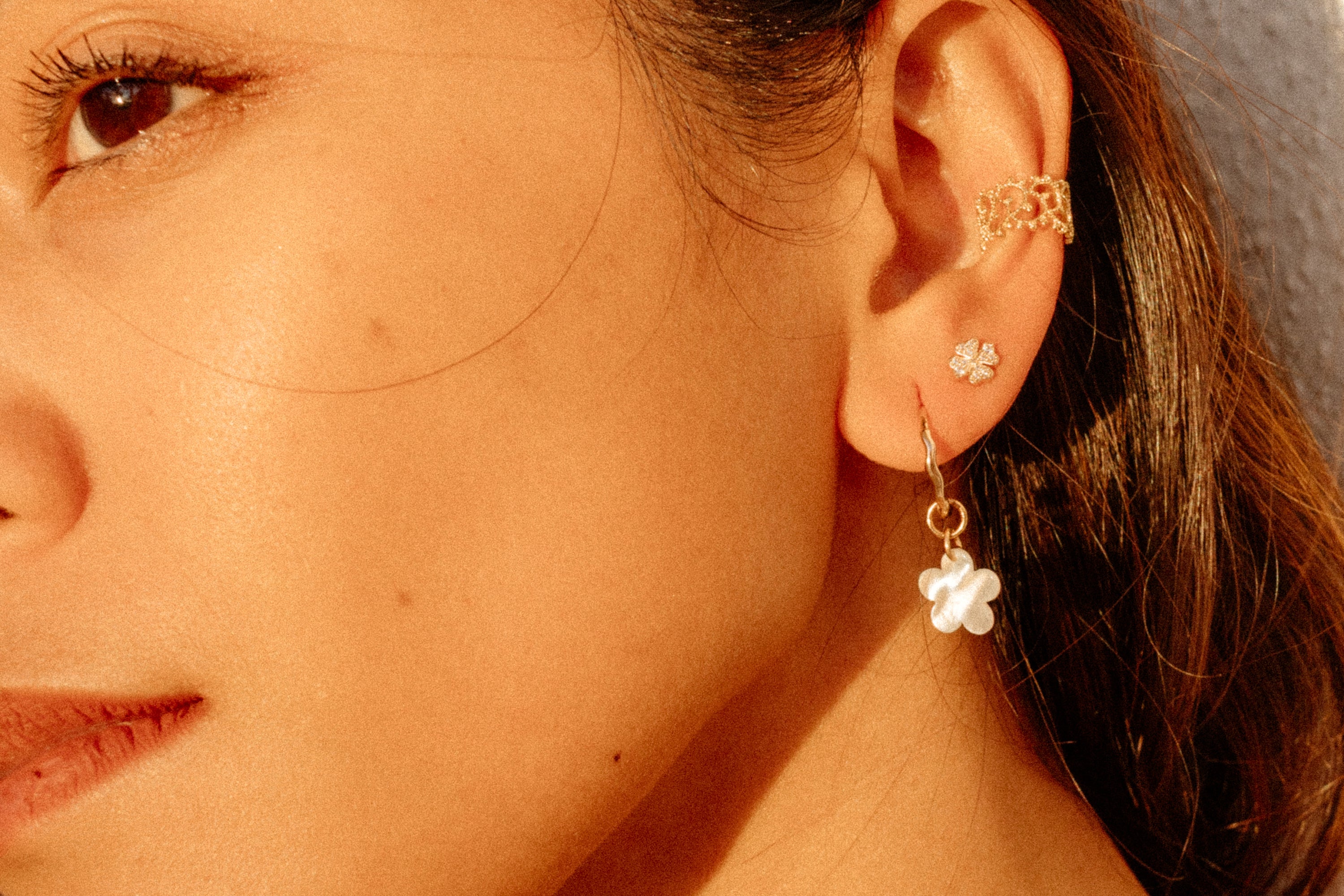 Blomst perlemor hoops